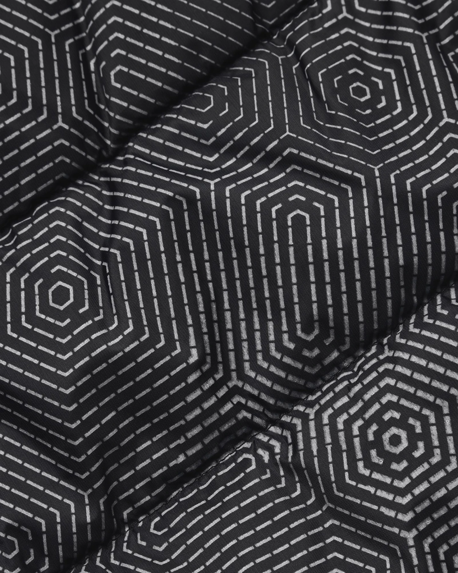 Under Armour Men's ColdGear Reactor Hybrid Golf Jacket Black/black 6 Under Armour Men's ColdGear Reactor Hybrid Golf Jacket Black/black - Image 4