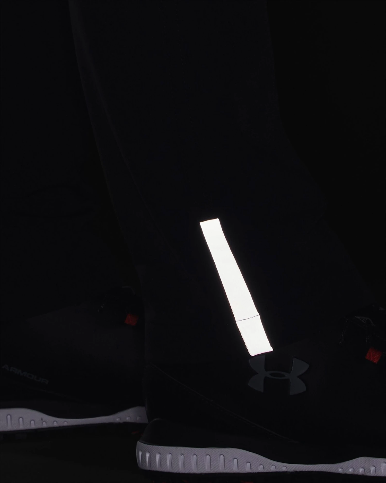 Under Armour Men's ColdGear Infrared Golf Pants Black 6 Under Armour Men's ColdGear Infrared Golf Pants Black - Image 4