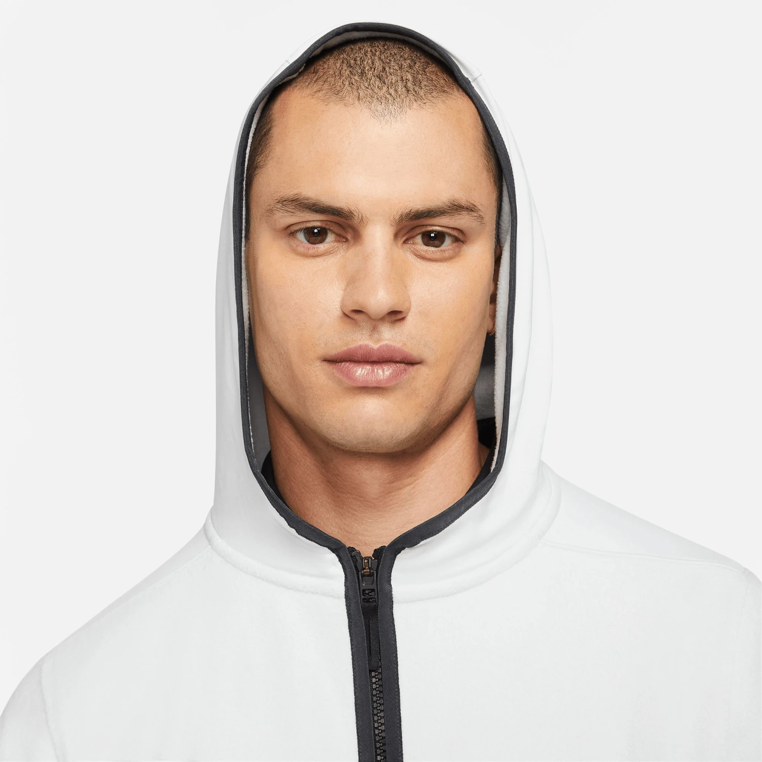 Nike Men's Therma-FIT Victory Golf Hoodie Photon Dust 6 Nike Men's Therma-FIT Victory Golf Hoodie Photon Dust - Image 4