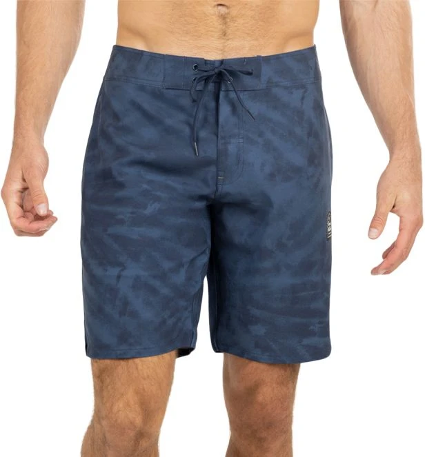 TravisMathew Men's Hide Your Wi-Fi Golf Shorts Insignia 3 TravisMathew Men's Hide Your Wi-Fi Golf Shorts Insignia
