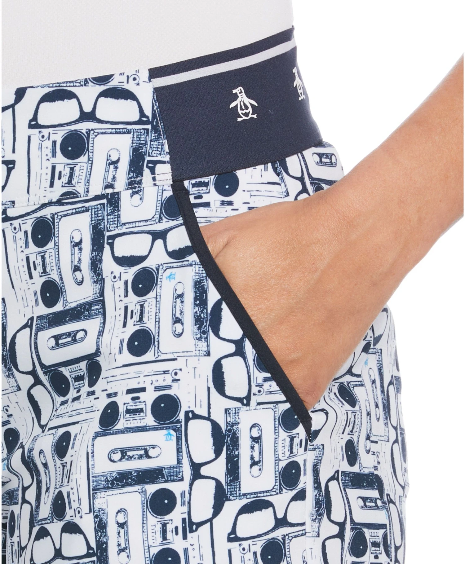 Original Penguin Women's Retro Cassettes Print 4.5" Golf Short Bright White 5 Original Penguin Women's Retro Cassettes Print 4.5" Golf Short Bright White - Image 3