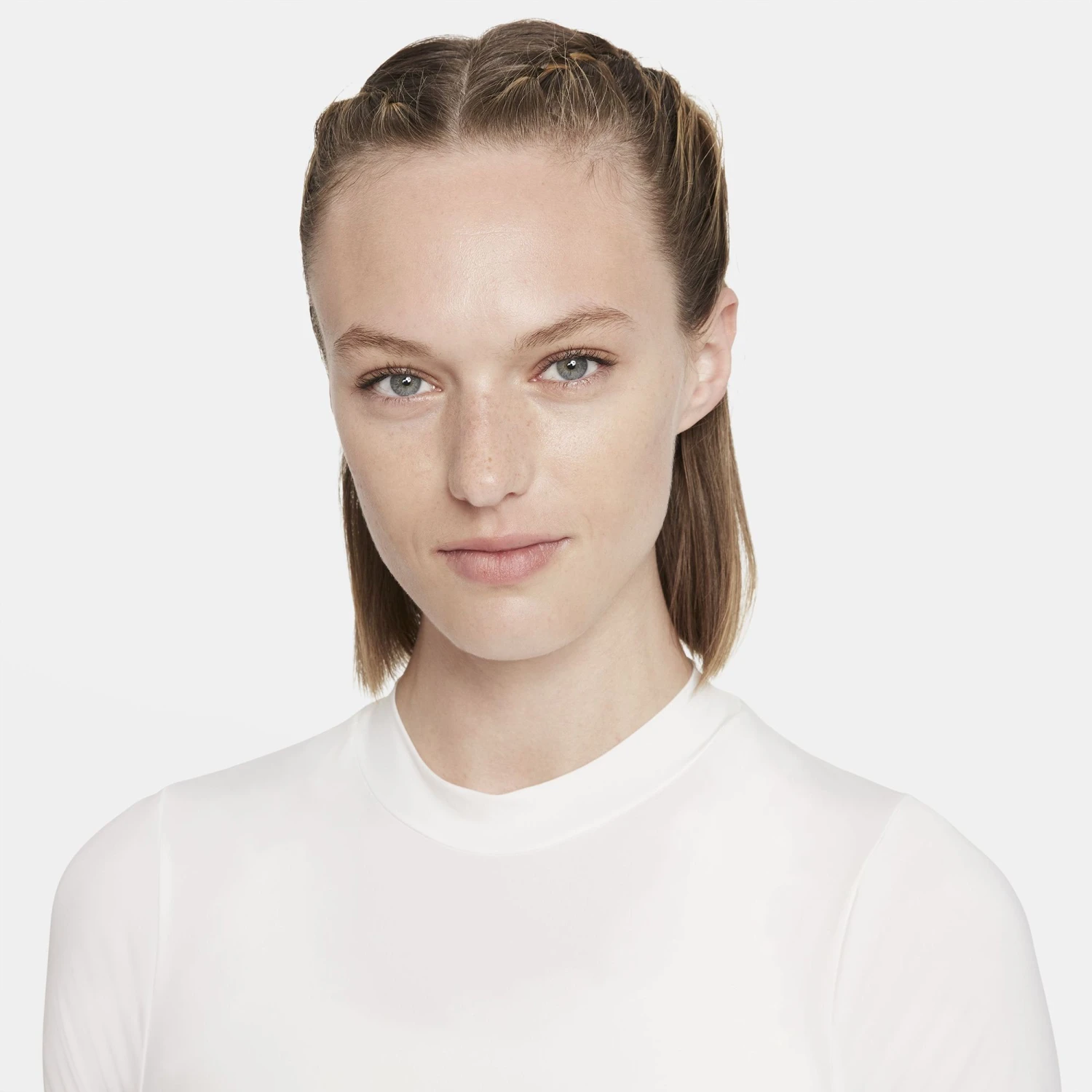 Nike Women's Dri-FIT UV Victory Long Sleeve Golf Shirt Black 6 Nike Women's Dri-FIT UV Victory Long Sleeve Golf Shirt Black - Image 4