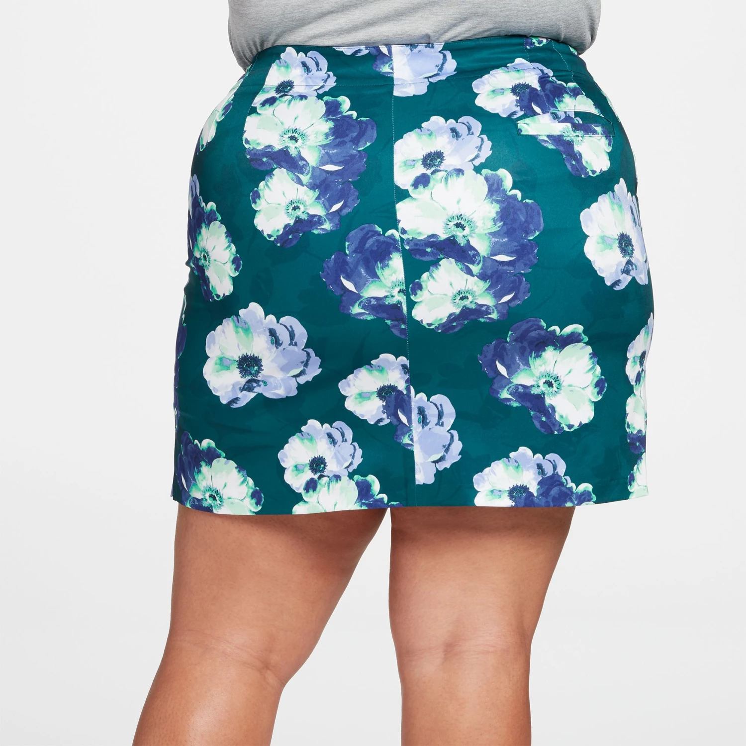 Lady Hagen Women's Magnolia Print 17'' Golf Skort Emerald Floral 9 Lady Hagen Women's Magnolia Print 17'' Golf Skort Emerald Floral - Image 7
