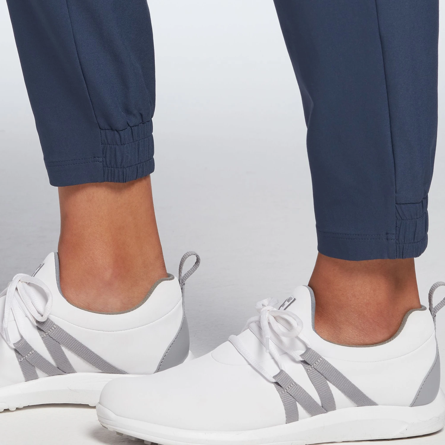 CALIA Women's Golf Long Drive Pant Barely Khaki 8 CALIA Women's Golf Long Drive Pant Barely Khaki - Image 6