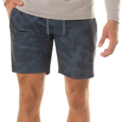 TravisMathew Men's Reach The Summit Golf Shorts Insignia
