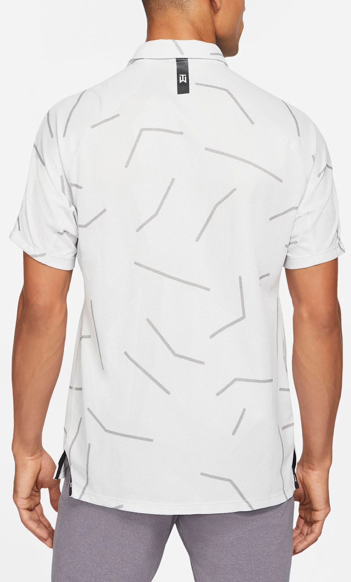 Nike Men's Tiger Woods Dri-FIT Course Golf Polo Photon Dust 5 Nike Men's Tiger Woods Dri-FIT Course Golf Polo Photon Dust - Image 3