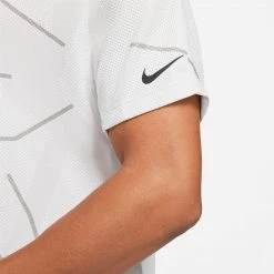 Nike Men's Tiger Woods Dri-FIT Course Golf Polo Photon Dust 16 Nike Men's Tiger Woods Dri-FIT Course Golf Polo Photon Dust -Golf Apparel Shop unnamed file 9374