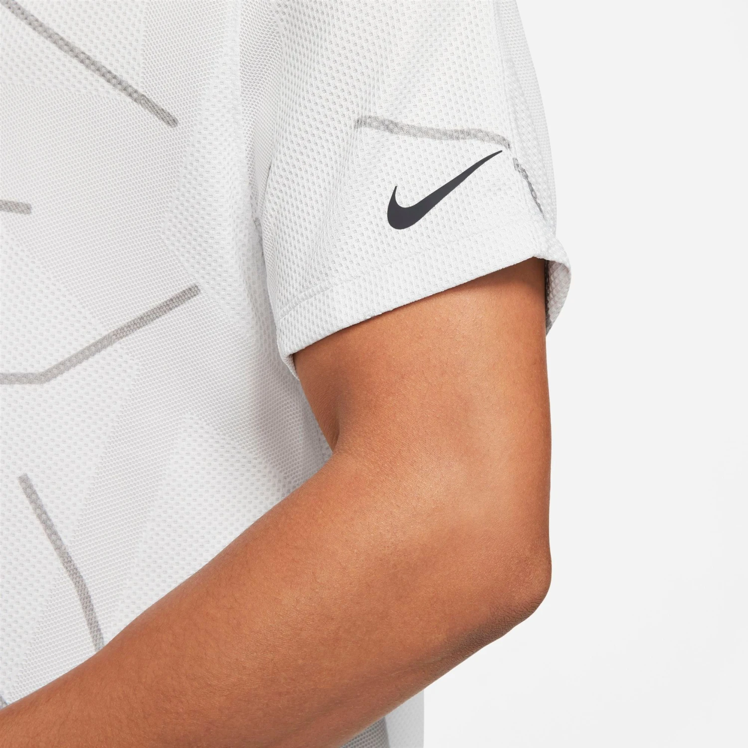 Nike Men's Tiger Woods Dri-FIT Course Golf Polo Photon Dust 8 Nike Men's Tiger Woods Dri-FIT Course Golf Polo Photon Dust - Image 6