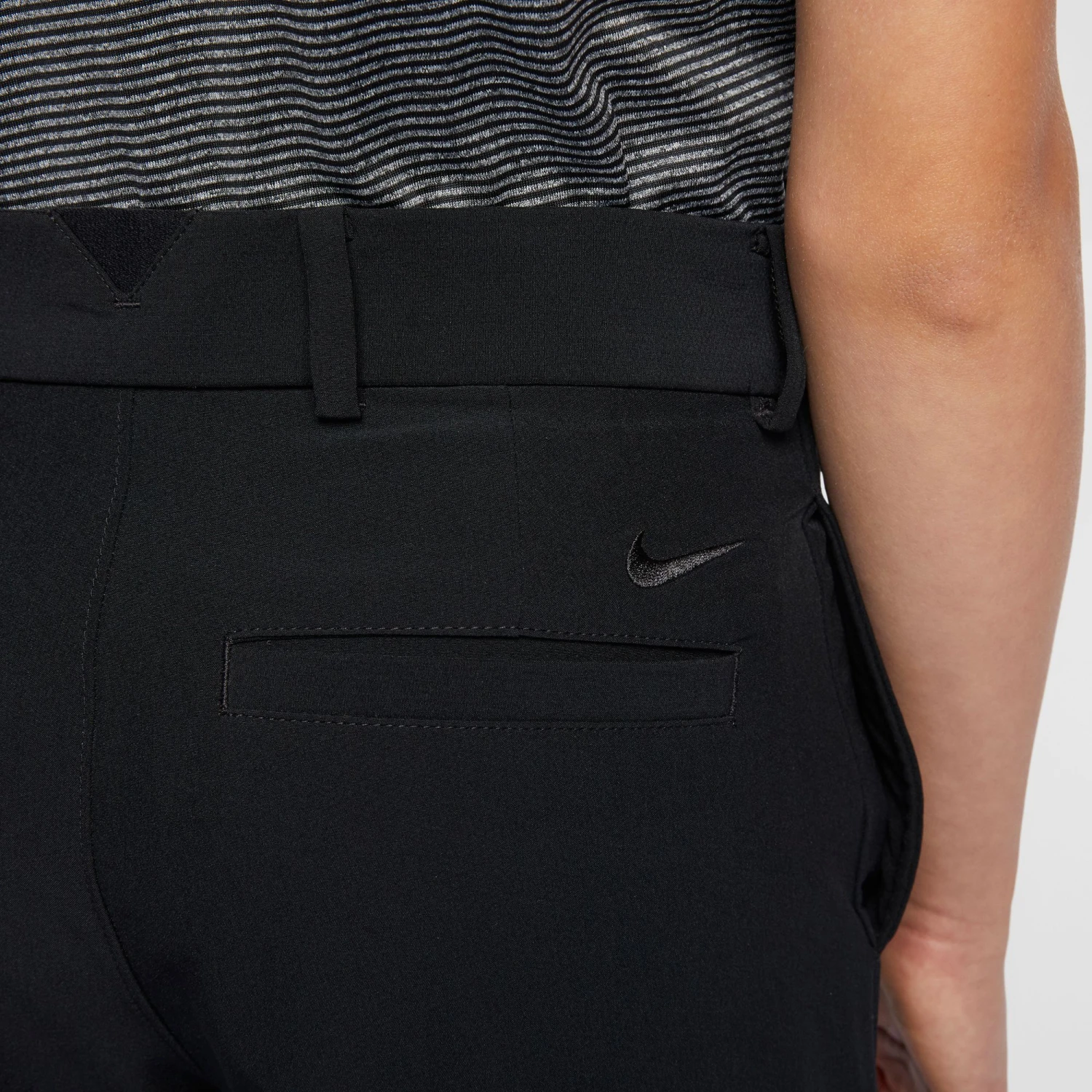Nike Boys' Hybrid Flex Golf Shorts Black/black/black 5 Nike Boys' Hybrid Flex Golf Shorts Black/black/black - Image 3