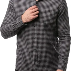 TravisMathew Men's Touch And Go Button-Up Flannel Golf Shirt Black